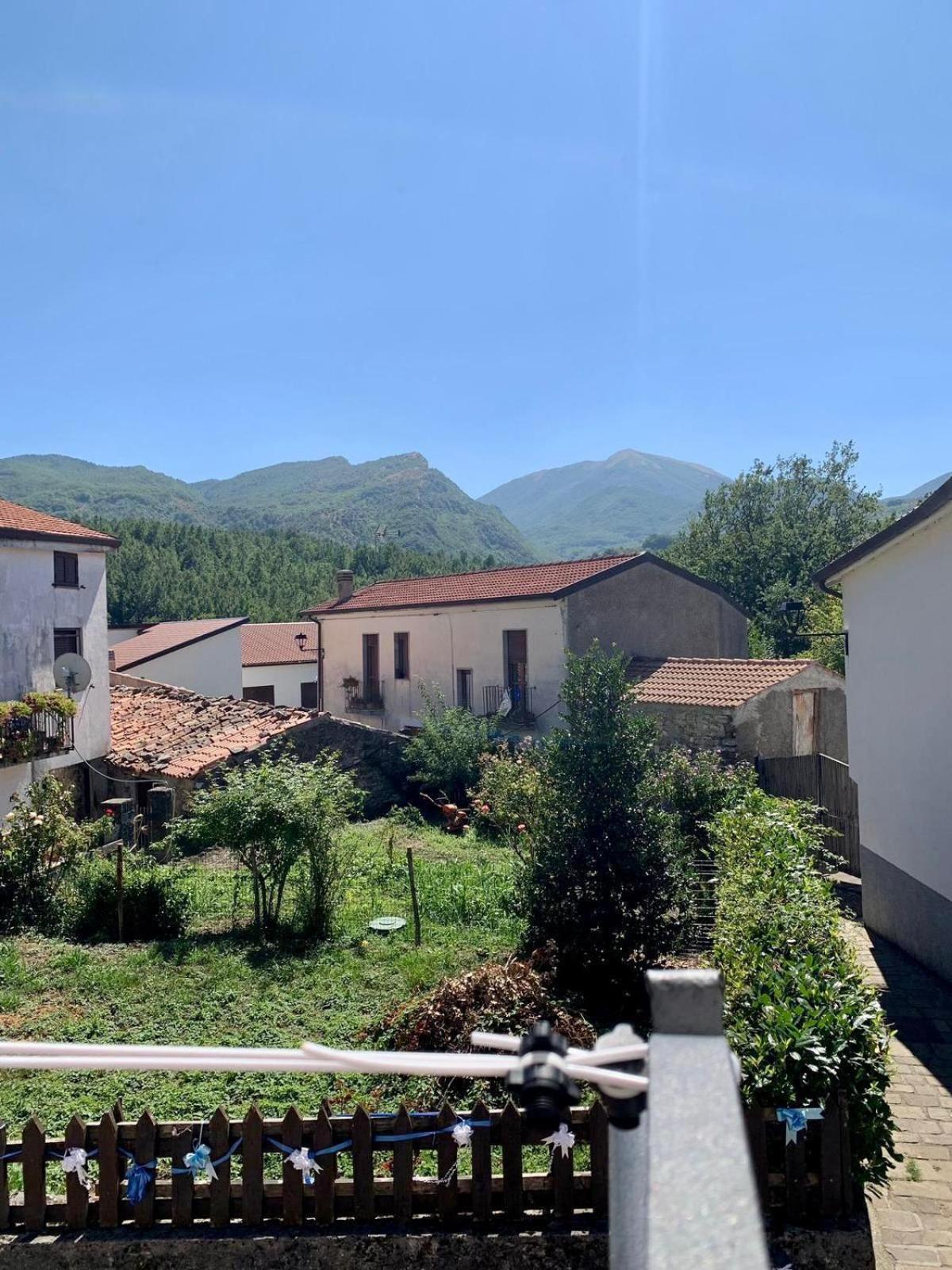 Appartamento Albori San Severino Lucano Camera foto